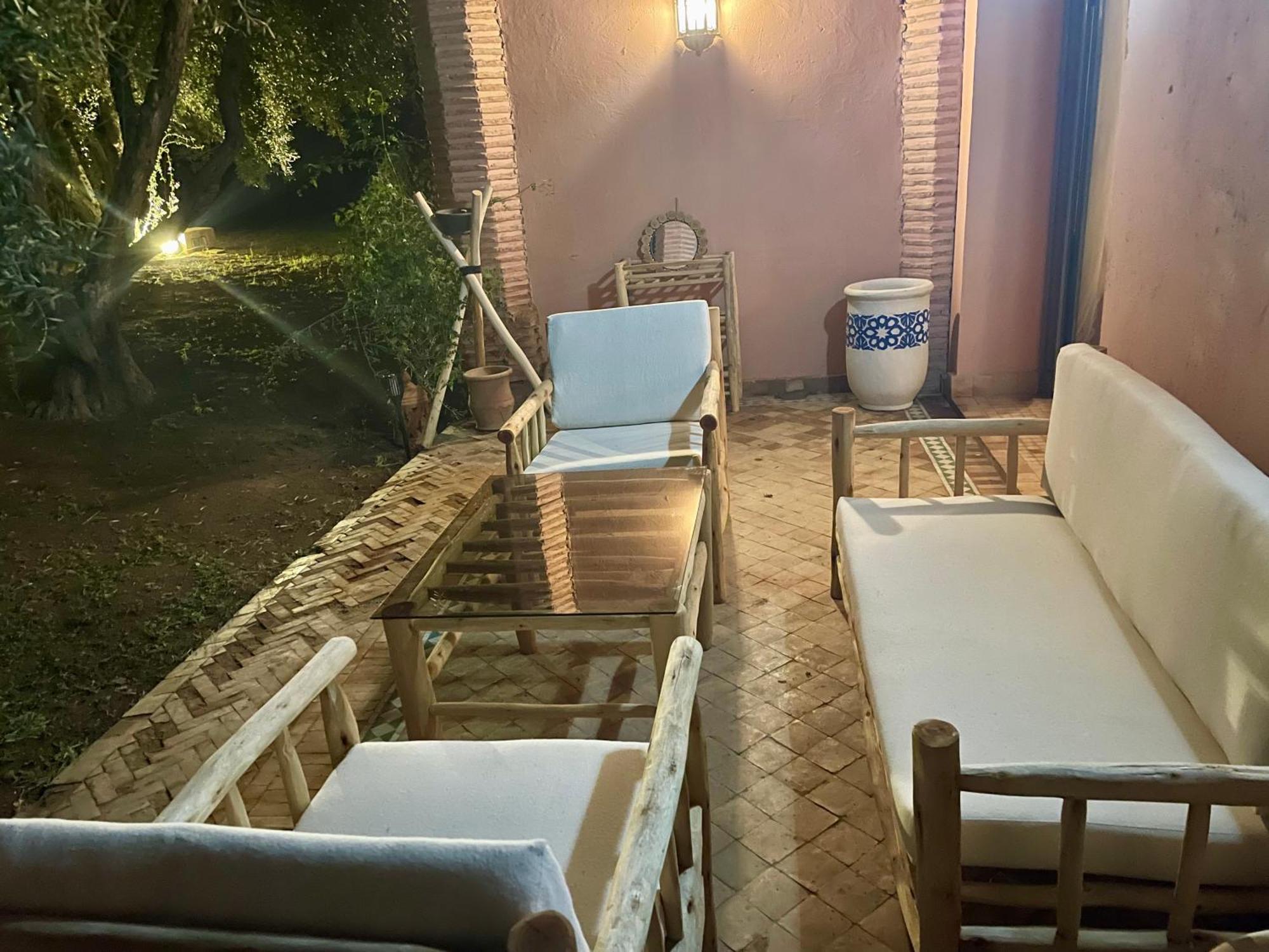 Les Fleurs Du Bien - Marrakech Apartman Marrákes Kültér fotó